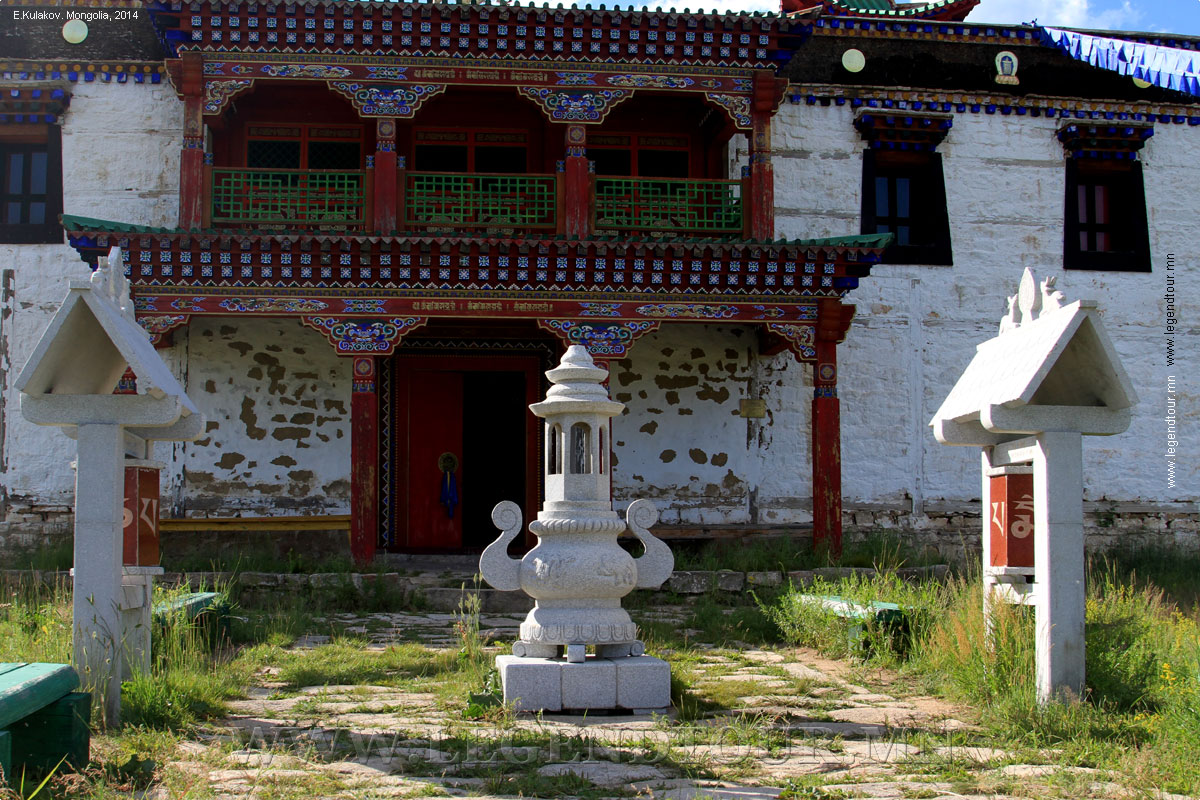 Фотография. Монастырь Балдан Бэрээвэн. Хентийский аймак Монголии.