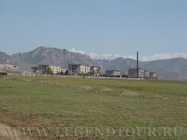 Фотография. Жилой городок. Вид с юго-запада (со стороны основного подъезда). Налайх. Монголия.